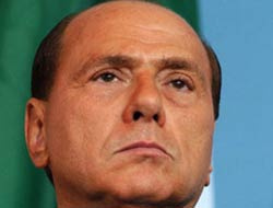 Berlusconiden yeni parti